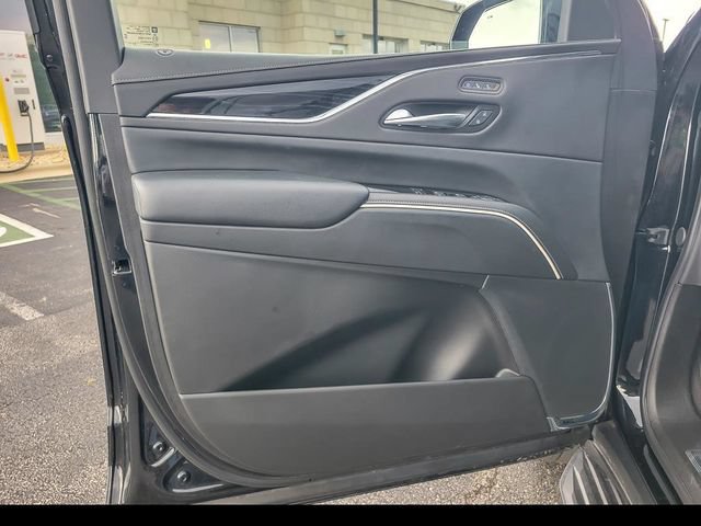 Certified 2024 Cadillac Escalade Sport AWD/4WD image 26