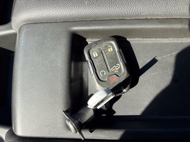 Used 2022 Chevrolet Silverado 1500 LT AWD/4WD image 56