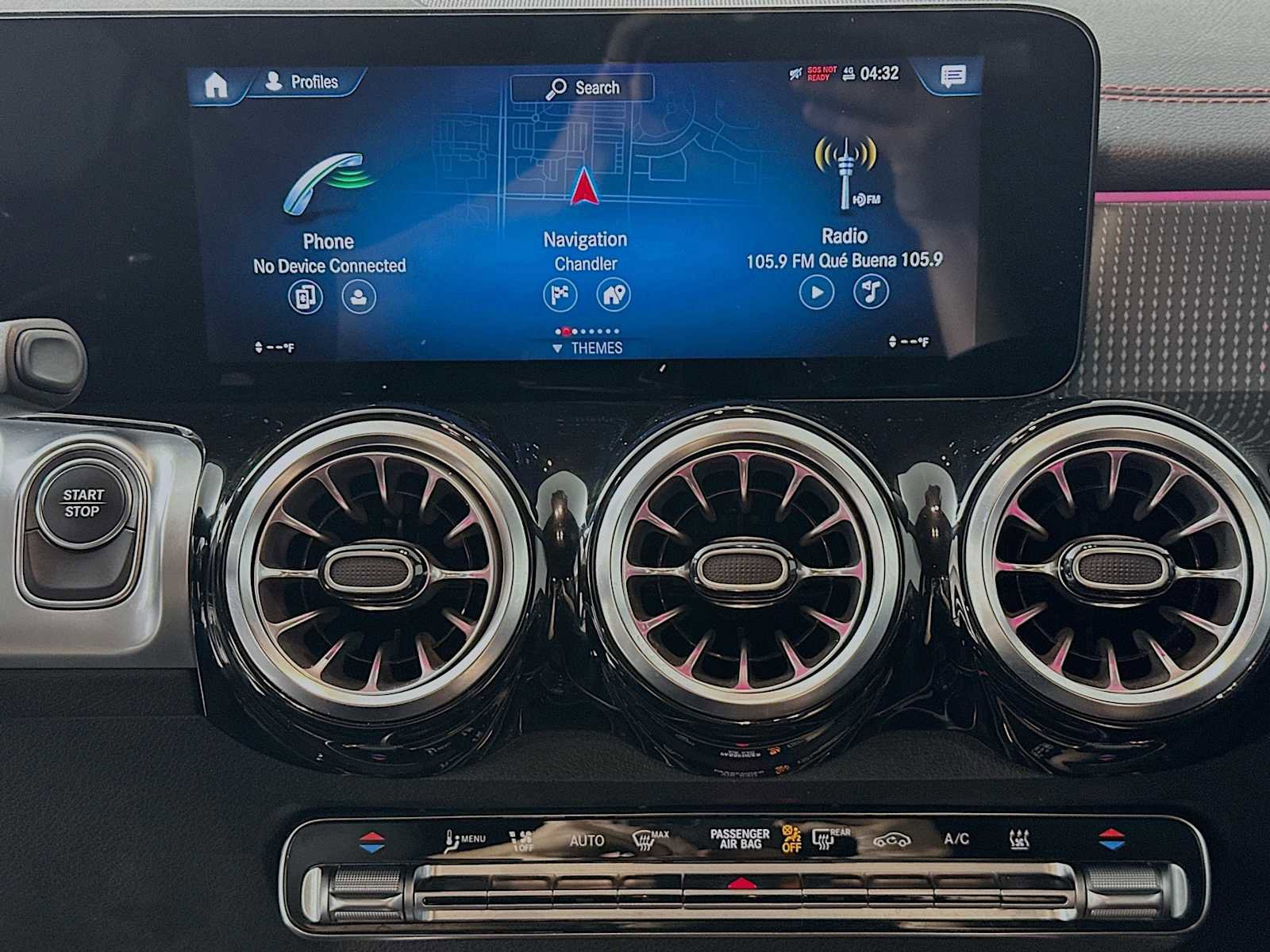 Used 2022 Mercedes-Benz EQB 300 EQB 300 image 16