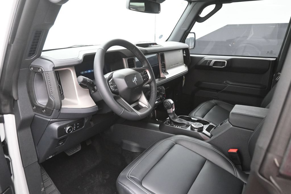 New 2026 Ford Bronco Outer Banks AWD/4WD image 33