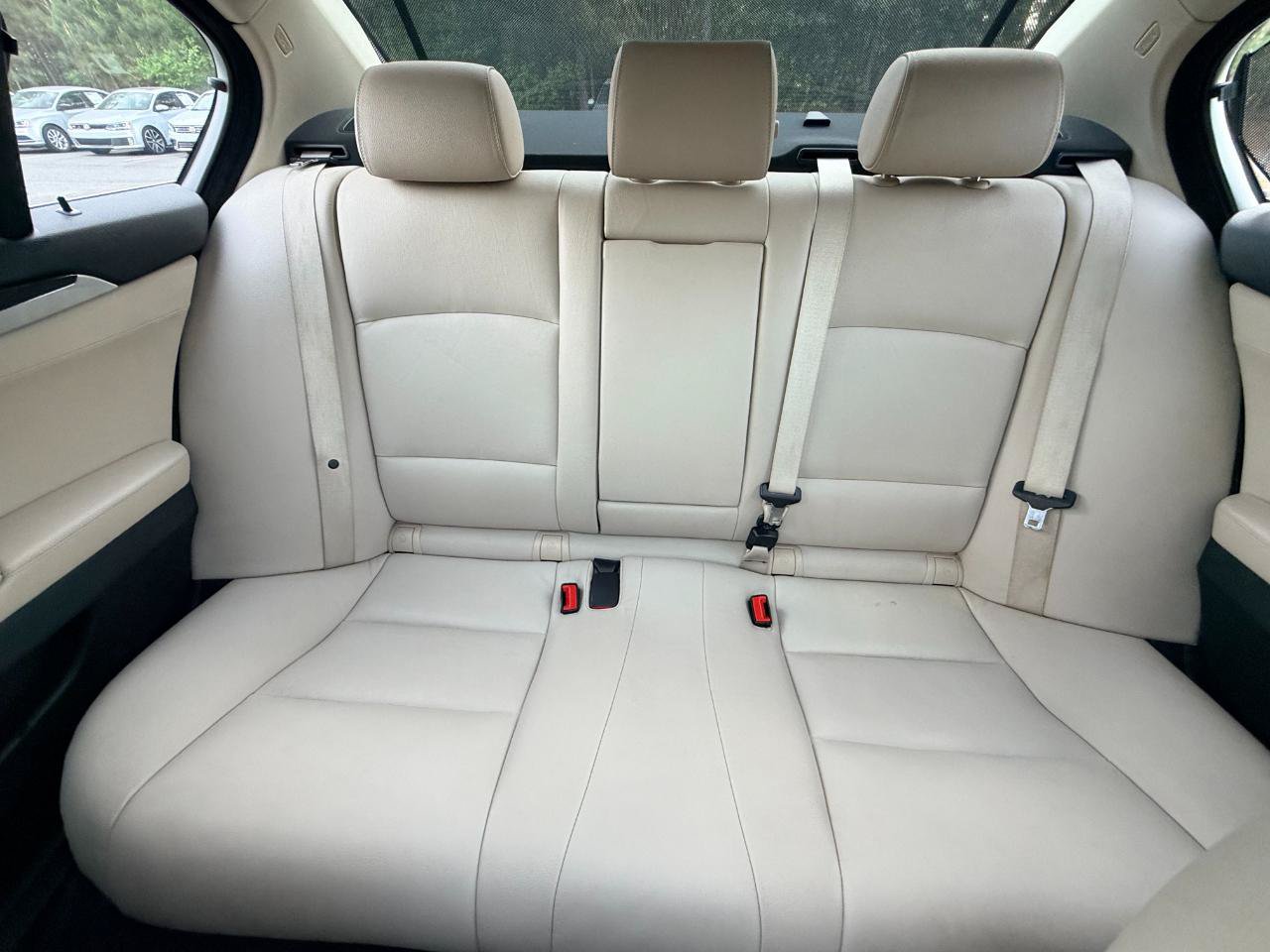 Used 2013 BMW 535i Sedan RWD image 28