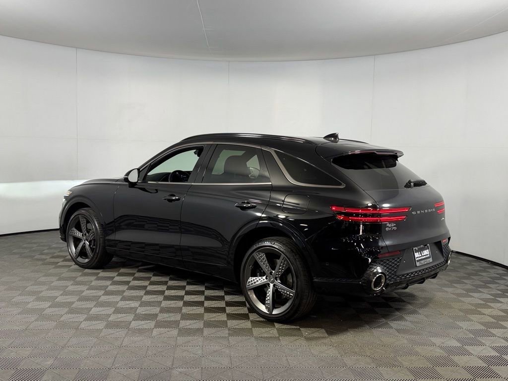 Used 2024 Genesis GV70 3.5T Sport w/ Sport Advanced Package image 10