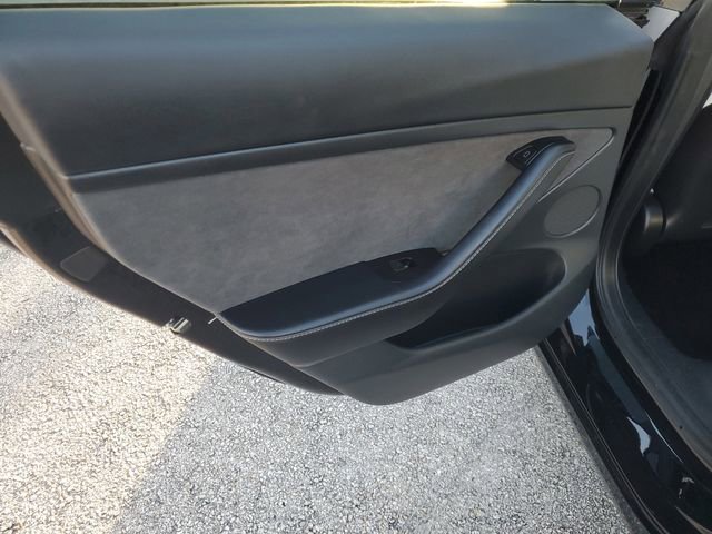 Used 2023 Tesla Model 3 Long Range image 13