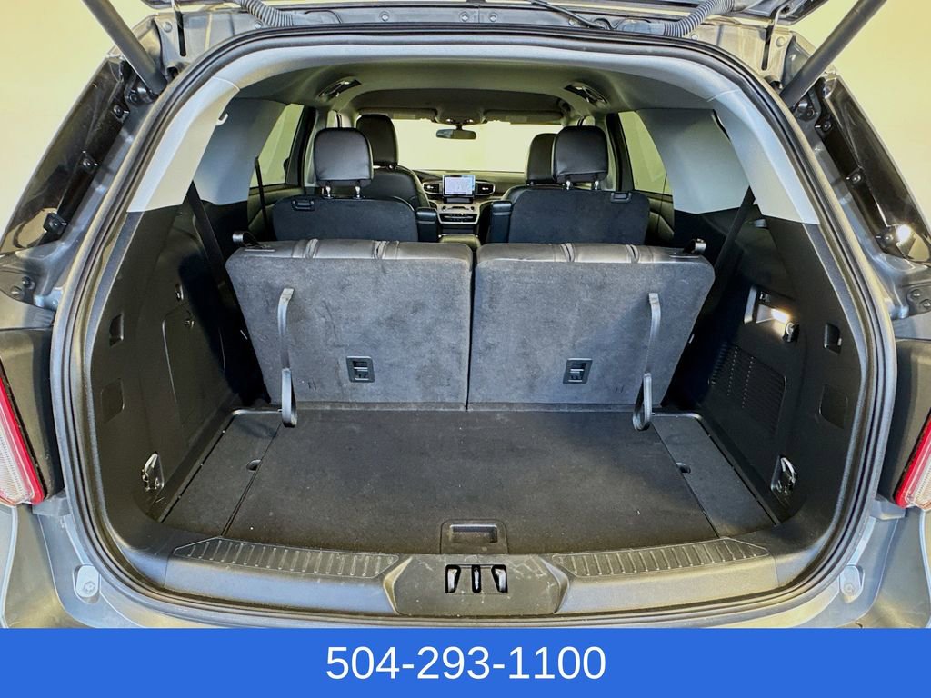 Used 2023 Ford Explorer XLT w/ Equipment Group 202A RWD image 28