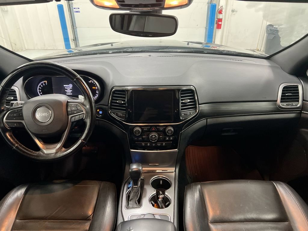 Used 2020 Jeep Grand Cherokee Limited X image 10