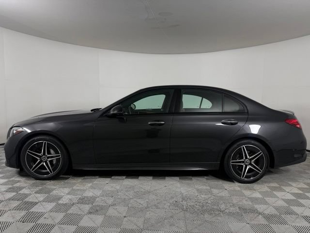 Used 2023 Mercedes-Benz C 300 4MATIC Sedan image 3