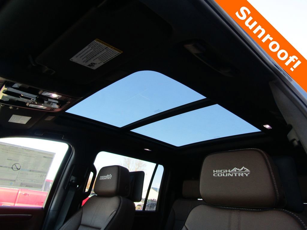 New 2026 Chevrolet Suburban High Country image 14