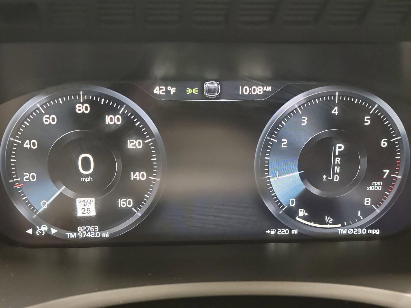 Used 2019 Volvo XC90 T6 Momentum w/ Advanced Package image 18