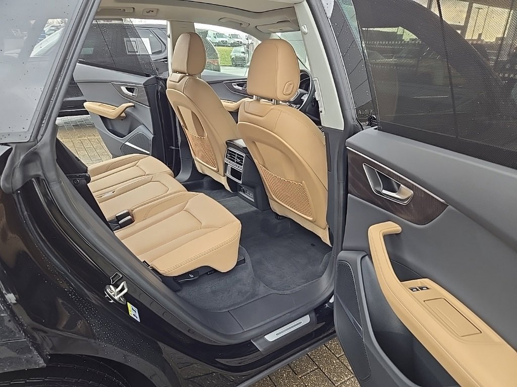 Used 2025 Audi Q8 Premium Plus image 19