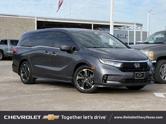 Used 2024 Honda Odyssey Elite image 2