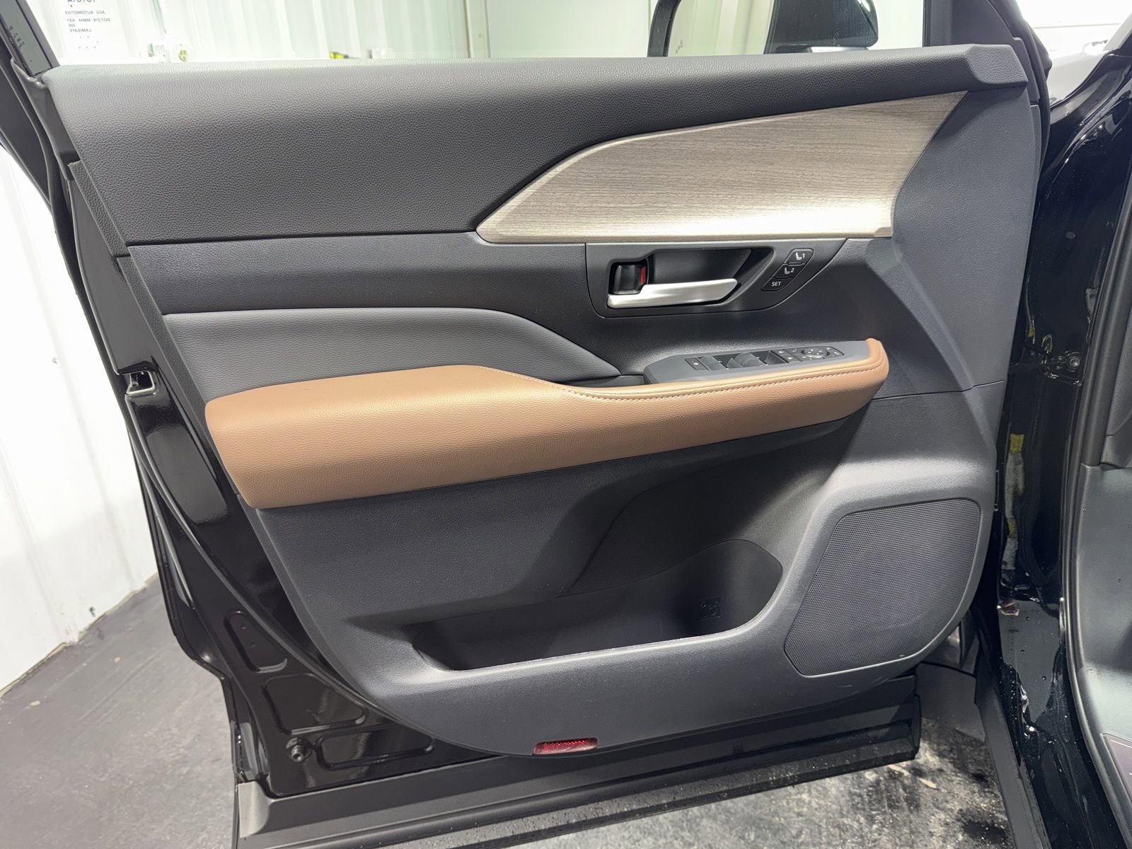 New 2026 Toyota Grand Highlander Platinum image 25