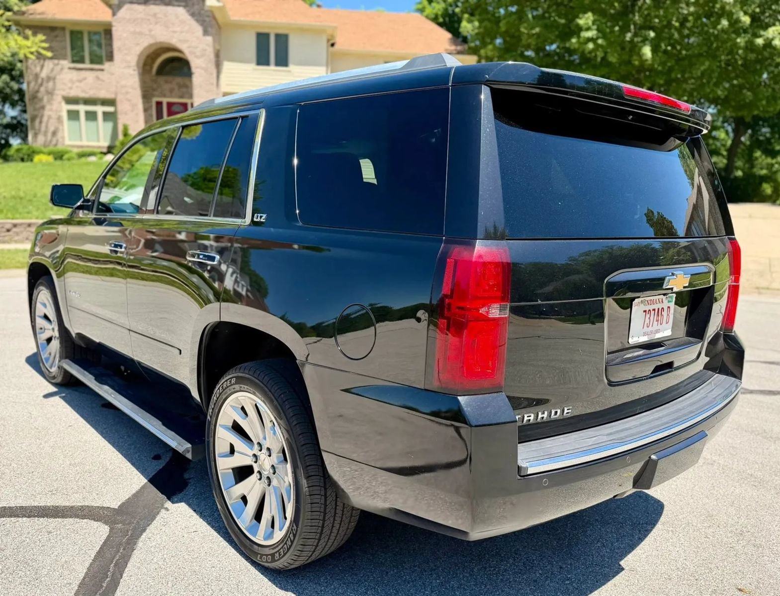 Used 2016 Chevrolet Tahoe LTZ AWD/4WD image 7