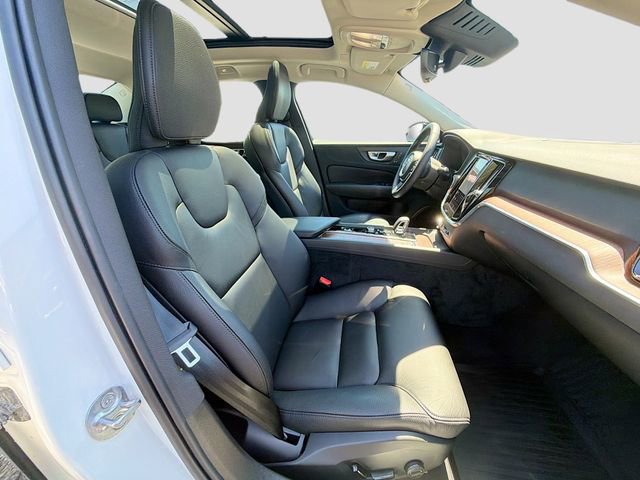 Used 2023 Volvo S60 B5 Plus w/ Climate Package AWD/4WD image 28