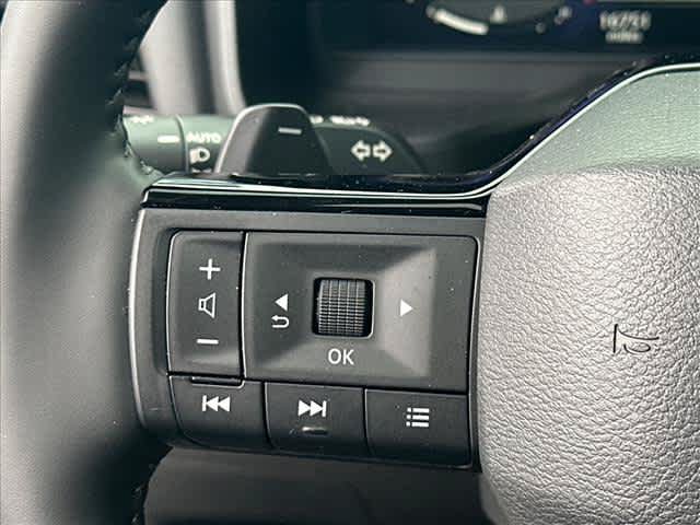 Used 2026 Nissan Rogue Platinum w/ Platinum Premium Package AWD/4WD image 22