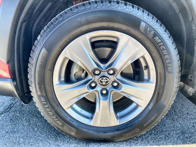 Certified 2025 Toyota RAV4 XLE AWD/4WD image 10