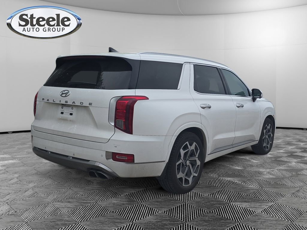 Used 2022 Hyundai Palisade Calligraphy w/ Winter Package FWD image 5