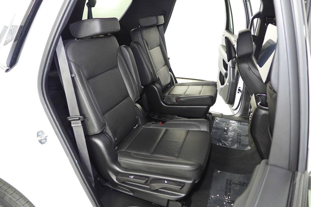 Used 2021 Chevrolet Tahoe LT w/ Rear Media and Nav Package RWD image 18
