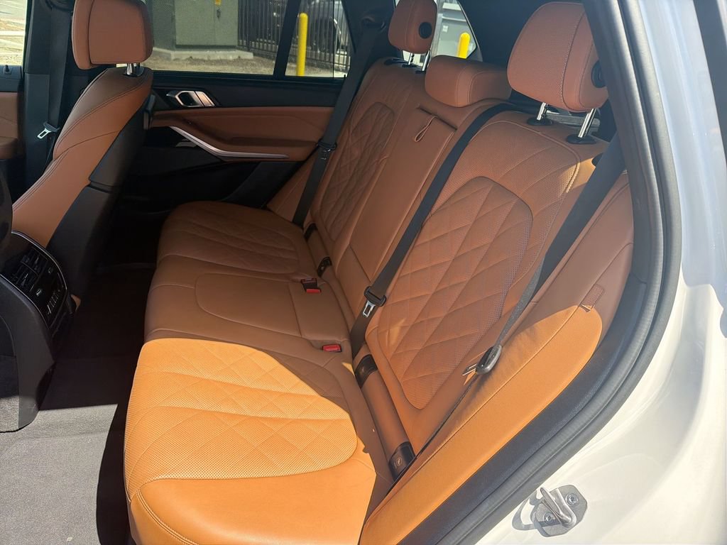 Used 2023 BMW X5 M50i w/ Executive Package AWD/4WD image 25