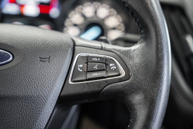 Used 2018 Ford Escape Titanium w/ Ford Safe & Smart Package image 28