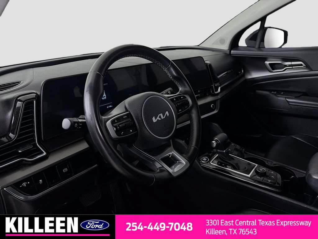 Used 2023 Kia Sportage EX FWD image 9