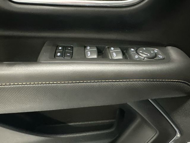 Used 2023 GMC Yukon AT4 w/ AT4 Premium Package image 31