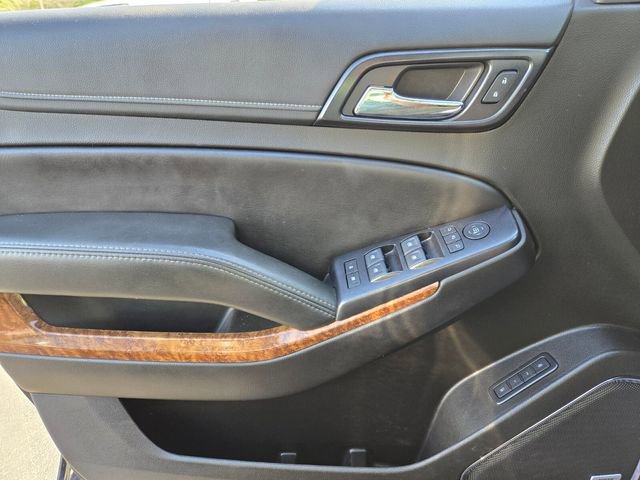 Used 2019 Chevrolet Tahoe Premier AWD/4WD image 32