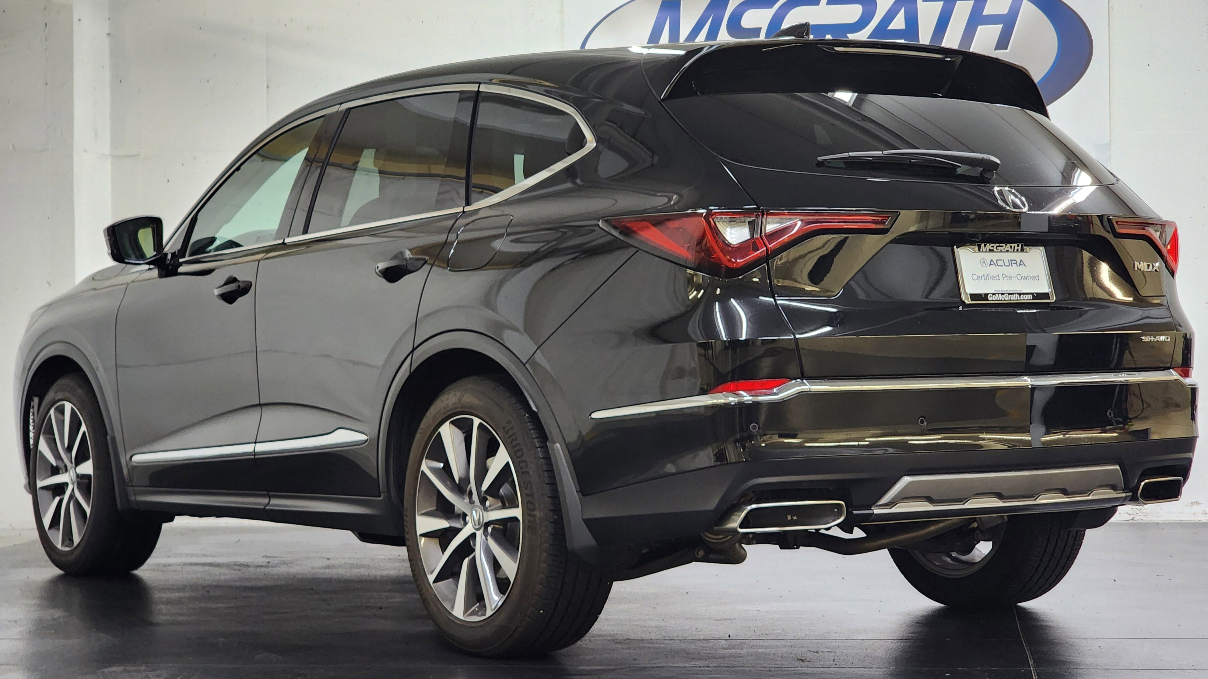 Certified 2025 Acura MDX SH-AWD w/ Technology Package image 9