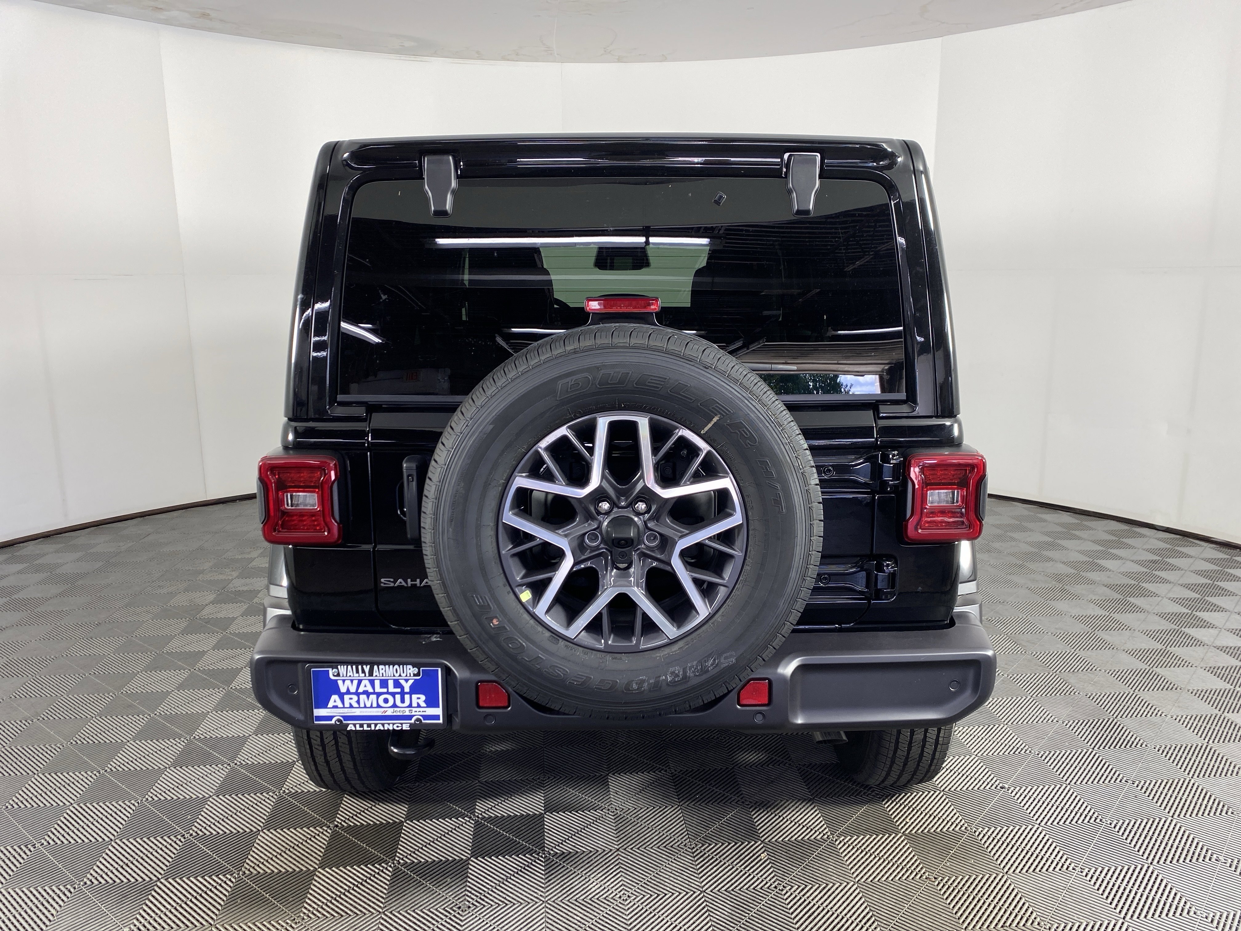 New 2026 Jeep Wrangler Sahara image 9