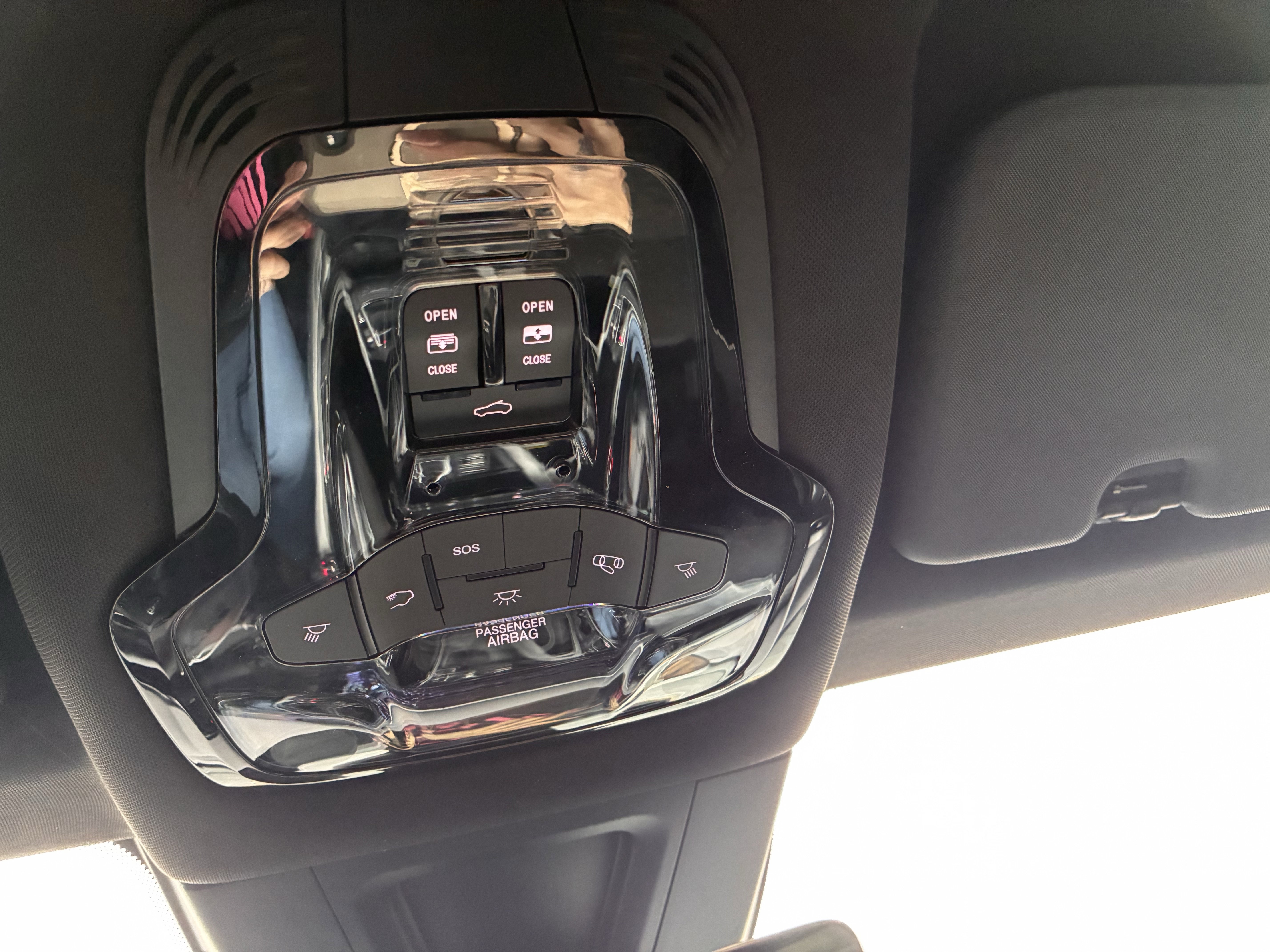 New 2025 Alfa Romeo Tonale AWD/4WD image 25