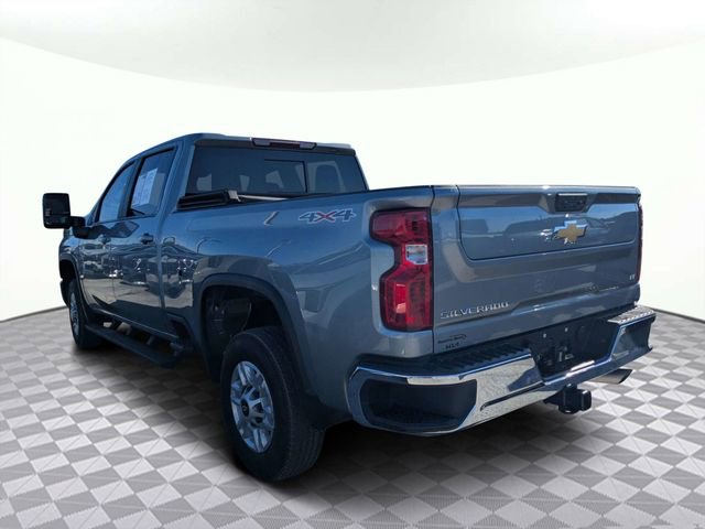 Used 2025 Chevrolet Silverado 2500 LT AWD/4WD image 4
