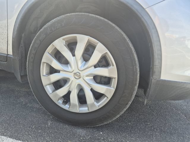 Used 2020 Nissan Rogue S AWD/4WD image 6