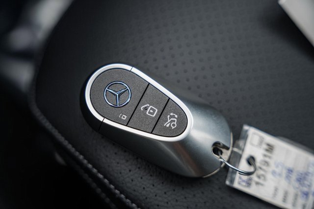 New 2025 Mercedes-Benz C 300 4MATIC Sedan image 41