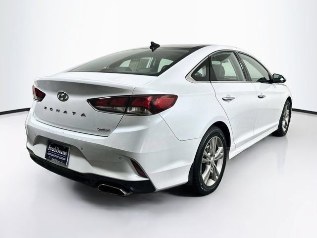 Used 2019 Hyundai Sonata Limited w/ Ultimate Package 04 FWD image 9