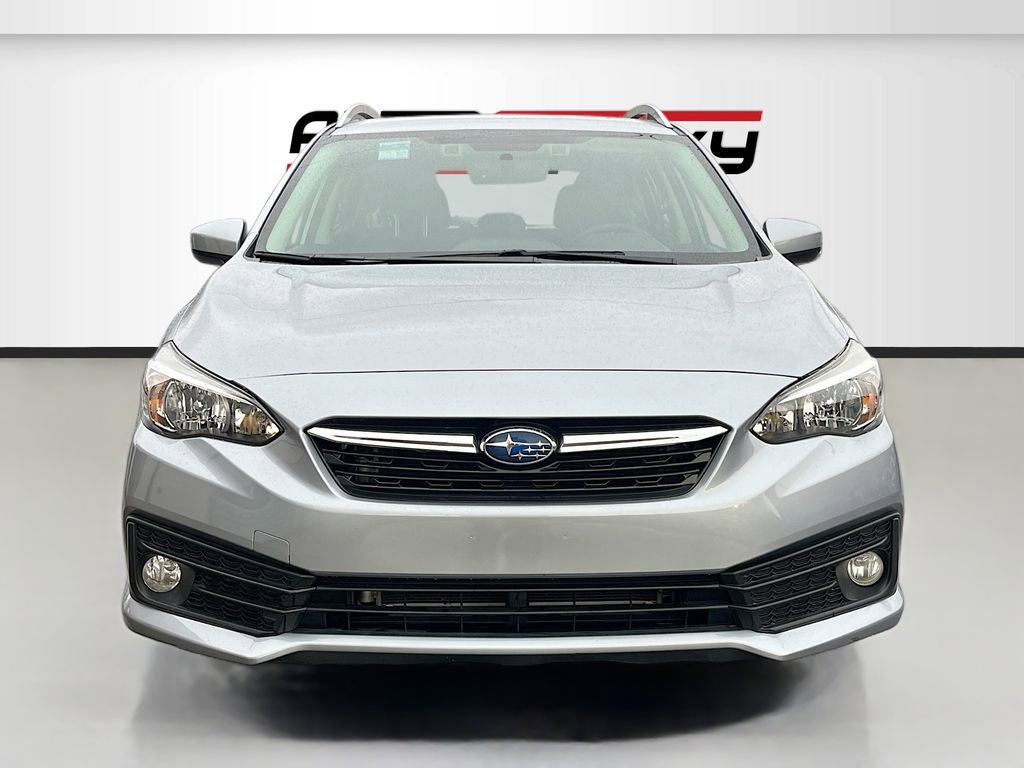 Used 2023 Subaru Impreza Premium image 2