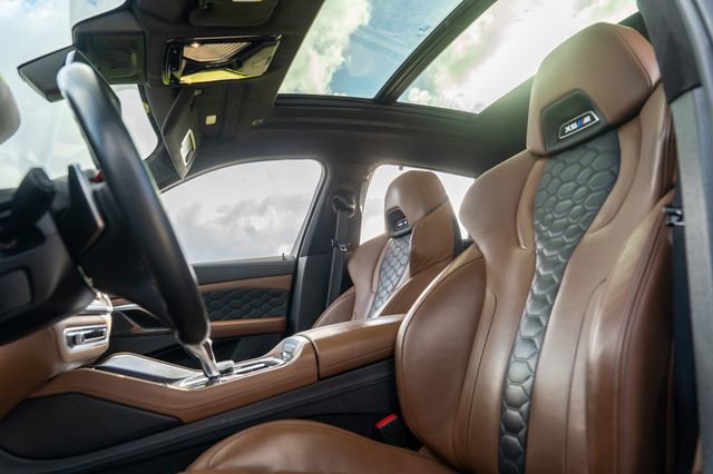 Used 2022 BMW X6 M w/ Competition Package image 11
