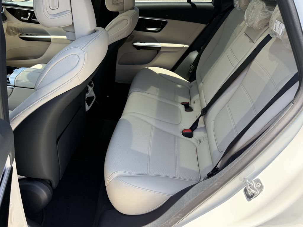 New 2026 Mercedes-Benz GLC 300 4MATIC image 12