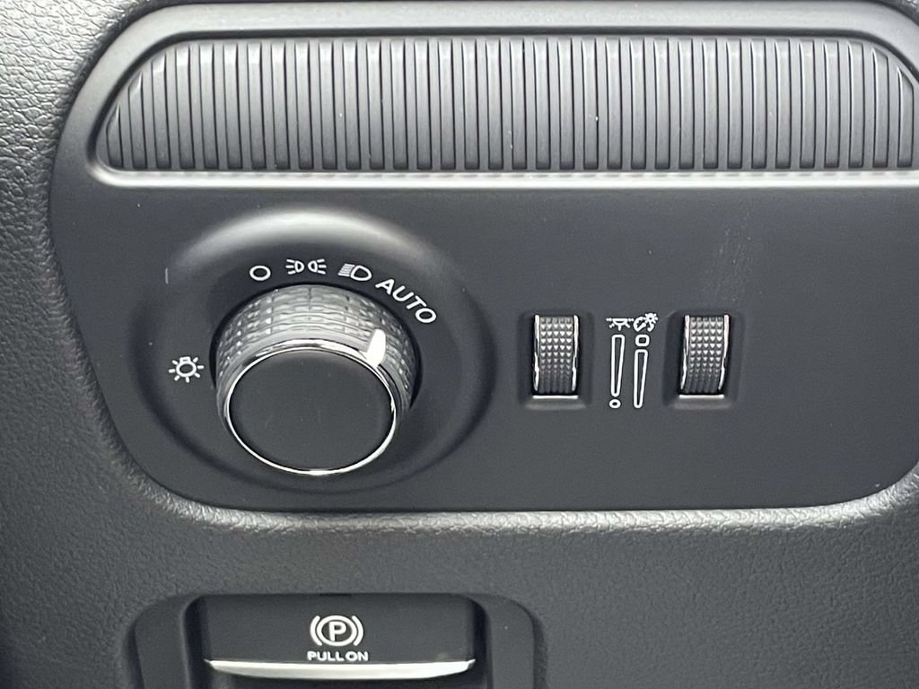 New 2026 Jeep Grand Wagoneer 4WD image 30