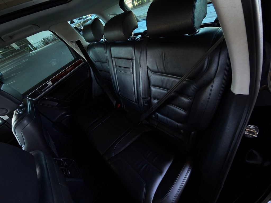 Used 2014 Volkswagen Touareg VR6 AWD/4WD image 21