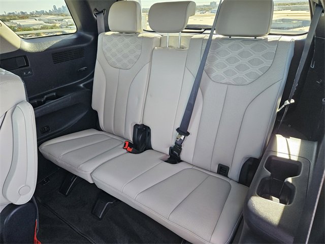 Used 2021 Hyundai Palisade Limited image 30