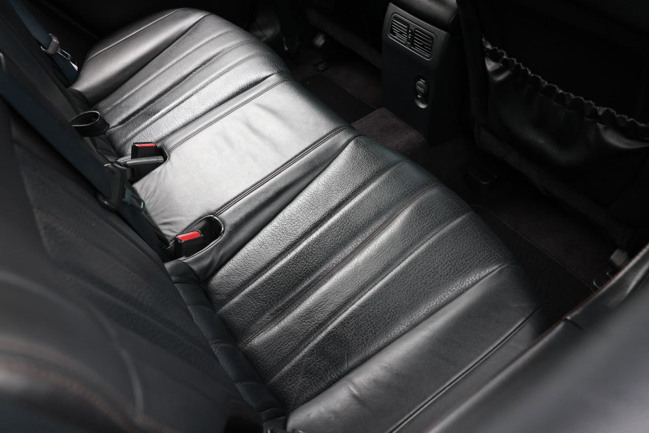 Used 2014 INFINITI QX70 image 12