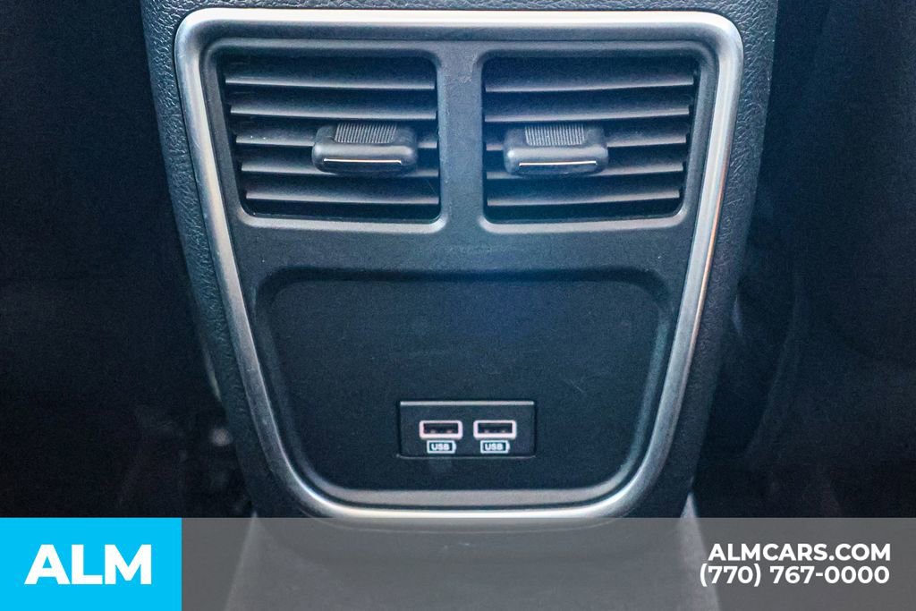 Used 2017 Chrysler 300 Limited RWD image 51