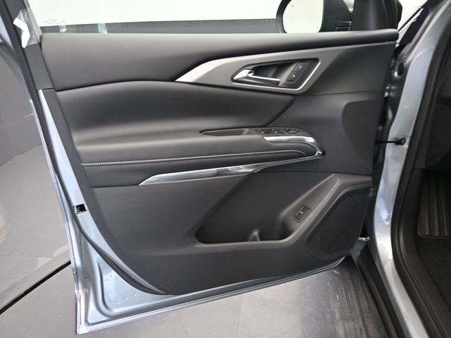 New 2026 Chevrolet Traverse LT w/ Driver Confidence Package image 18