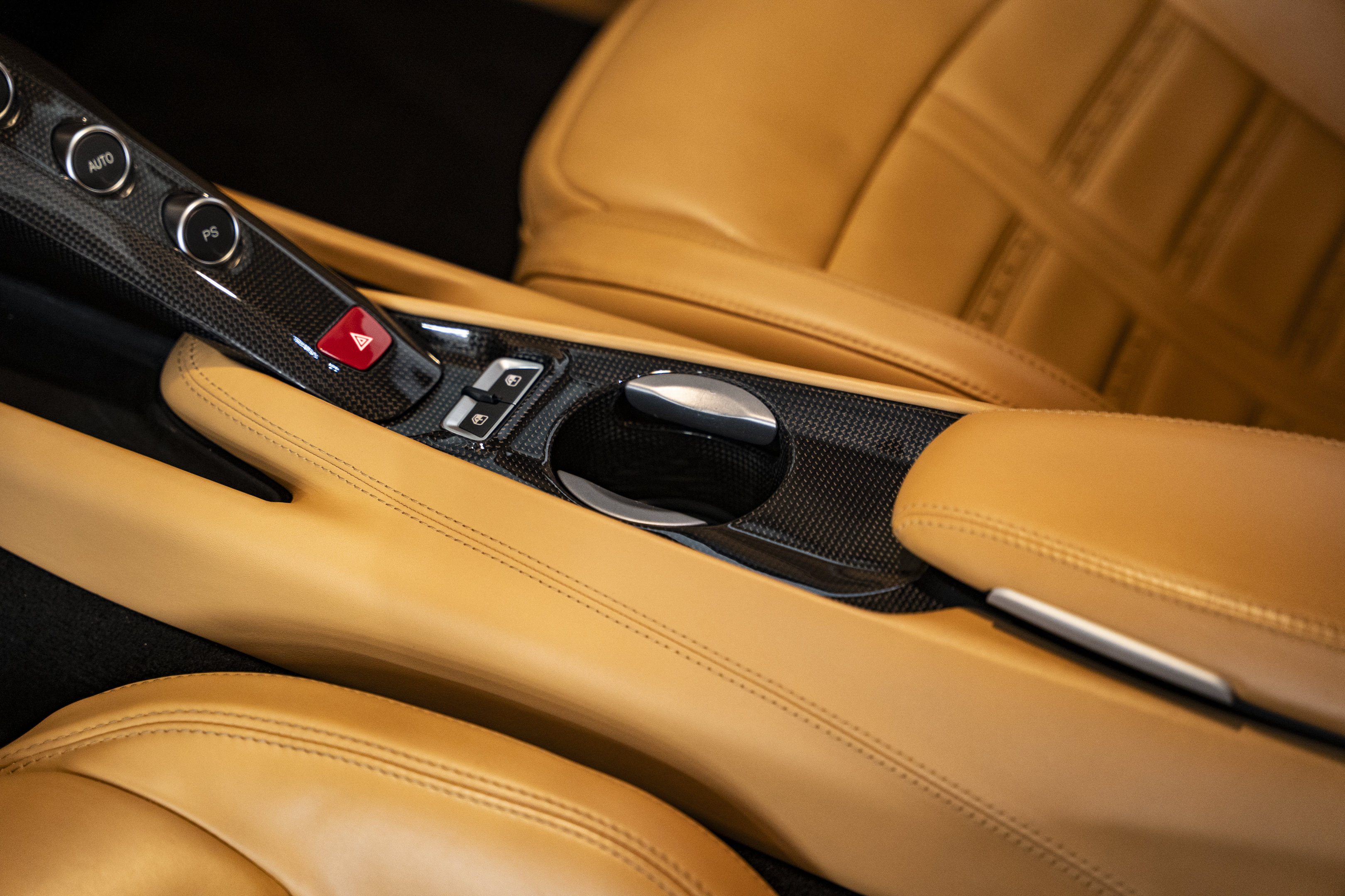 Used 2014 Ferrari F12 Berlinetta RWD image 46