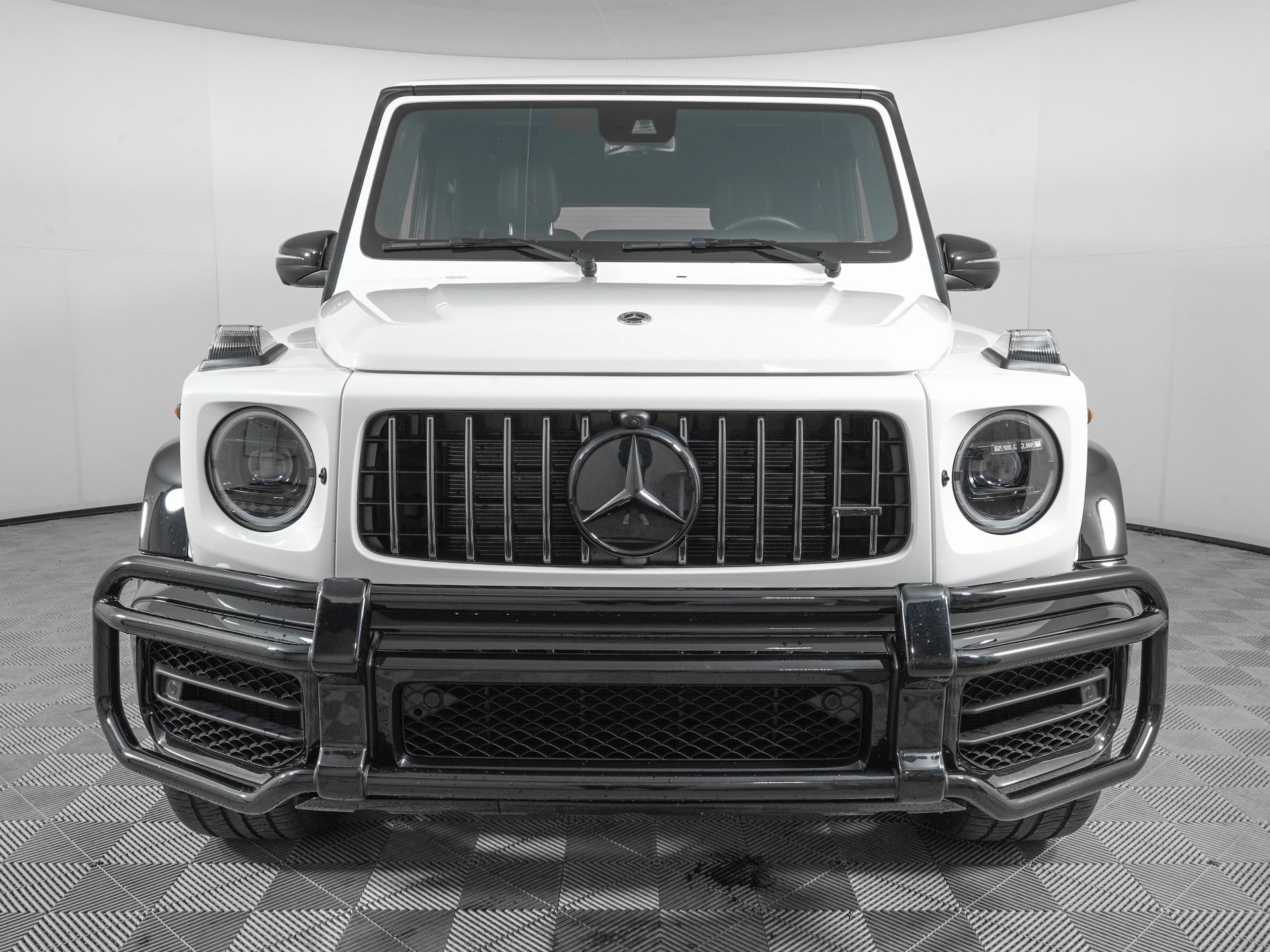 Used 2024 Mercedes-Benz G 63 AMG 4MATIC image 2