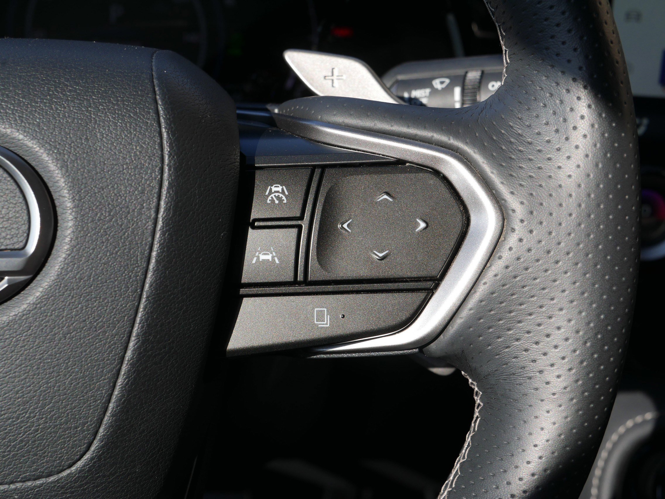 Used 2025 Lexus NX 450h+ F Sport image 30