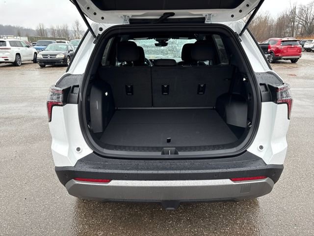 New 2026 Chevrolet Equinox LT w/ Safety and Technology Package image 23