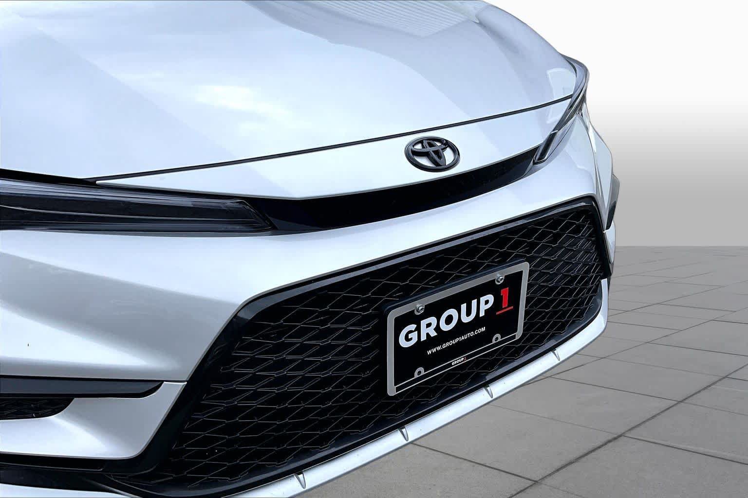 Certified 2025 Toyota Corolla SE FWD image 28
