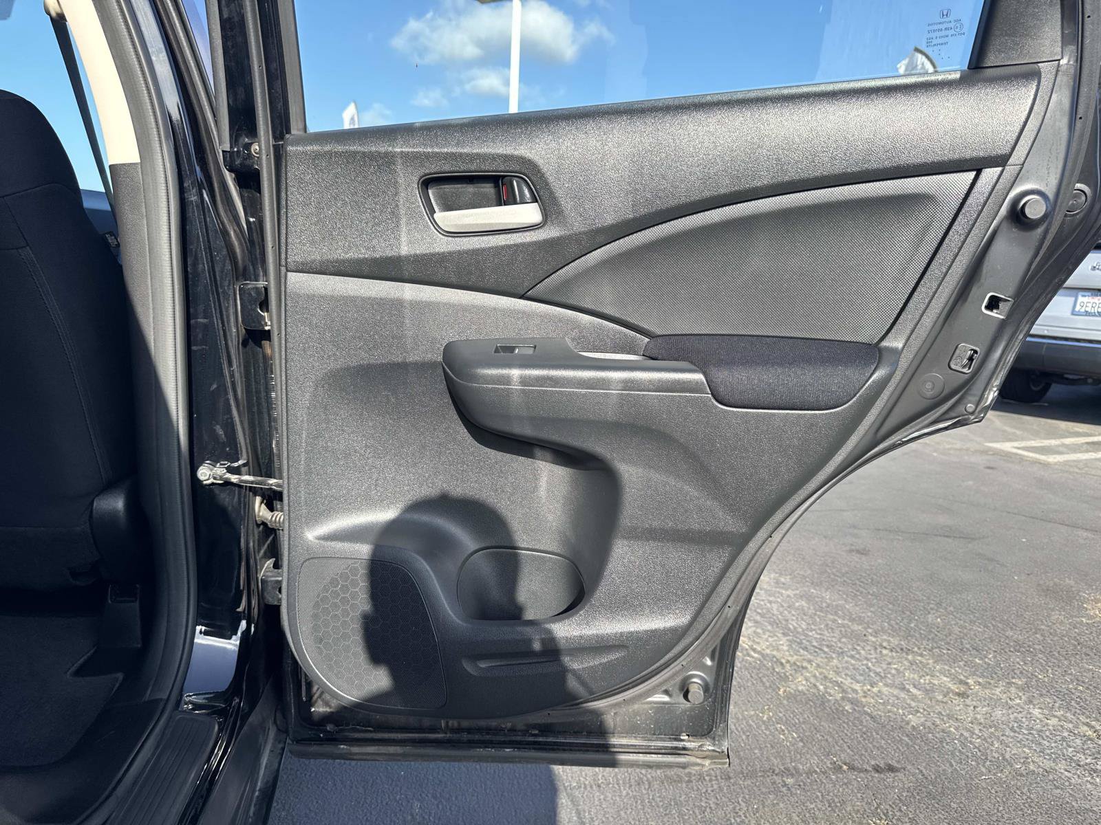 Used 2016 Honda CR-V LX image 28