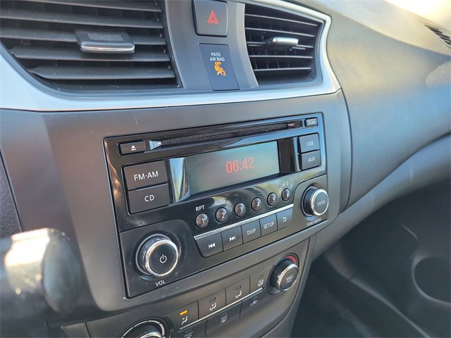 Used 2017 Nissan Sentra S image 18