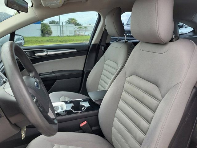 Used 2015 Ford Fusion S FWD image 23